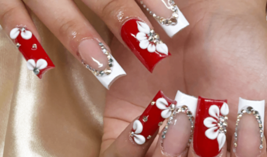 NAIL ART